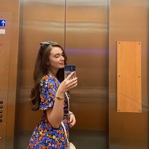 Meet your Posher, Leah